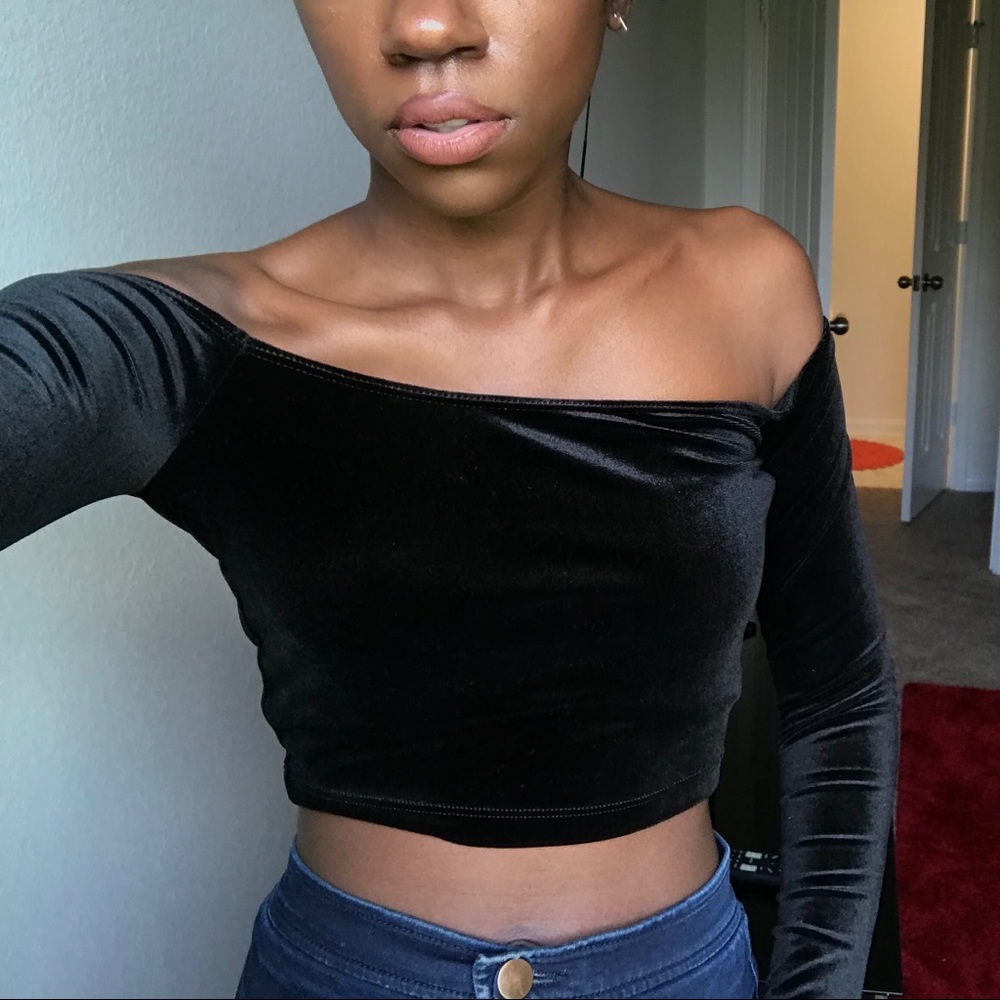 American Apparel Velvet Off The Shoulder Crop Top